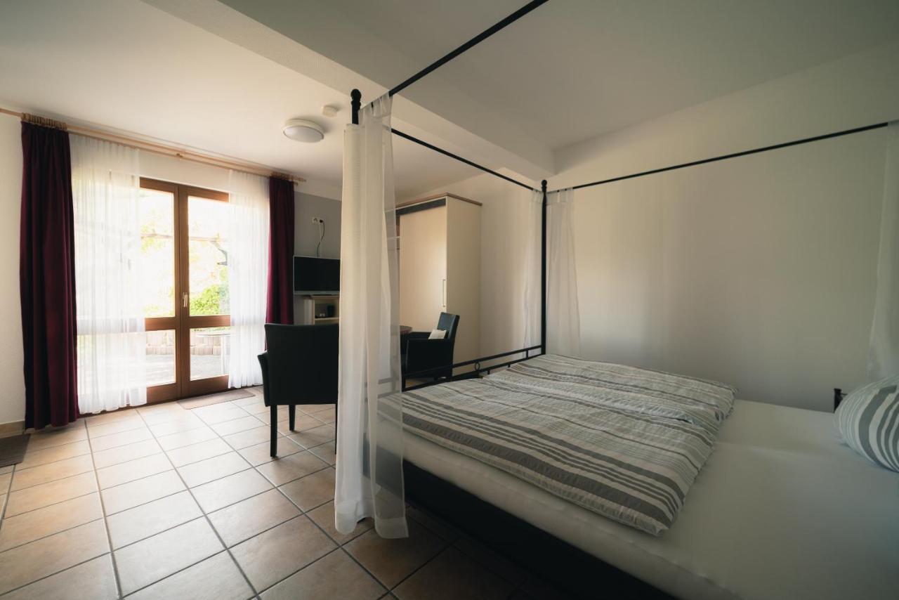 Urlaubsweingut Zecherhof Neef Екстер'єр фото